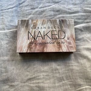 Urban Decay Naked Illuminated Trio Face and Body Powder